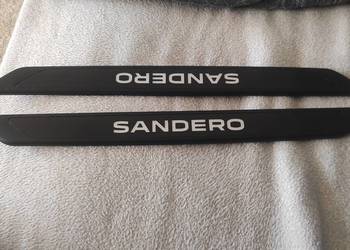 Listwy ochronne progów Dacia Sandero  podświetlenie LED