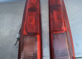 Lampy tylne Nissan Xtrial