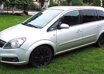Opel zafira b rok 2008 1.9
