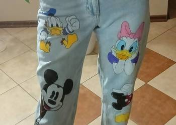 Damskie spodnie dżinsy ręcznie malowane.