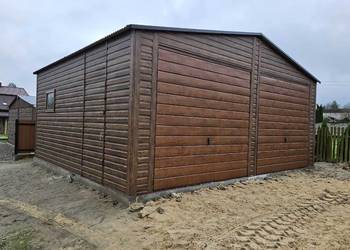 Garaż blaszany dwuspadowy na wymiar kolor