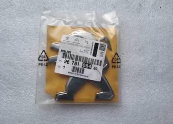PEUGEOT 308 5008 3008 Emblemat  Znaczek przód 9678108480