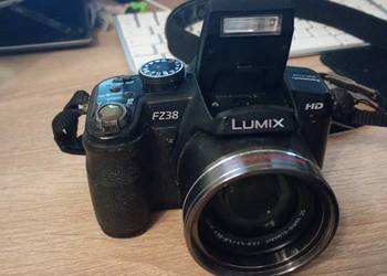 Panasonic Lumix DMC-FZ38 Aparat cyfrowy