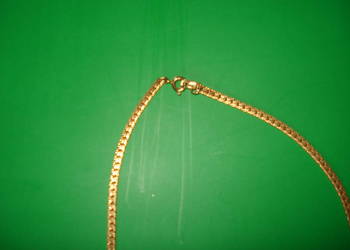 Naszyjnik pozłacany.