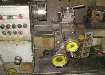 Tokarka rewolwerowa RVA-25 H. Cegielski 1971 r.
