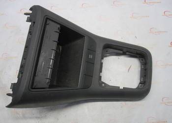 VW GOLF V PLUS 07r ramka biegów gniazdo zapalniczki 5M2858859F 5M2863476C