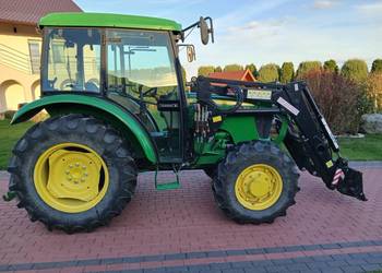 John Deere 5055E + TUR 4 Warfama – Stan bardzo dobry!