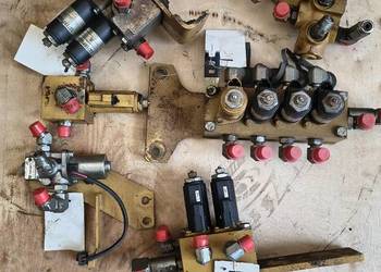 Elektrozawór Hydrauliczny Blokowy CAT 324e