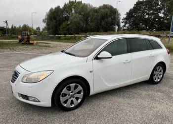 Opel Insignia 2.0 DIESEL Zarejestrowana Ważne Opłaty Klimatronik Nawigacja