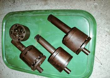 Junak m10 m07 pompa oleju