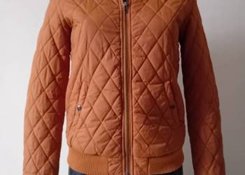 Kurtka pikowana bomberka