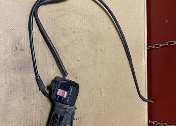 Yamaha FZ 750 przelacznik Linka Gazu Rolgaz prawa Manetki B153