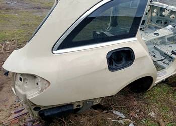 ĆWIARTKA BŁOTNIK PRAWY TYŁ MERCEDES E-KLASA W213 KOMBI