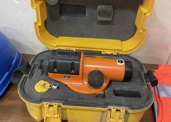 Niwelator optyczny Nedo E24