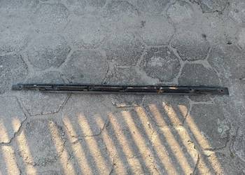 Stelaż listwy progowej lewy Audi A1 8X 8x0854535