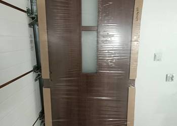 Drzwi łazienkowe Remo model 2 orzech prawe