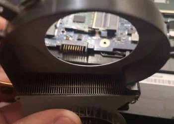 Laptop elektronika