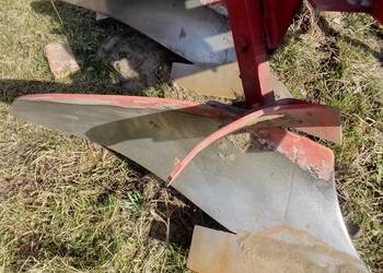 Pług Unia tur 5(4+1)