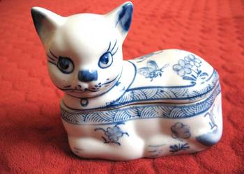 Kot - urocza szkatułka porcelana - 11 x 13 x 7 cm
