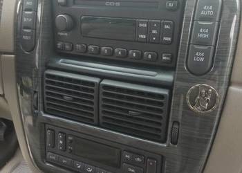 Radio pokrywa obudowa Ford Explorer III 02-05 4.0 SOHC Radio pokrywa obudowa Ford Explorer III 02-05 4.0 SOHC