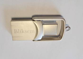 Pendrive 64GB instalacja / naprawa Windows 11 na każdy komputer