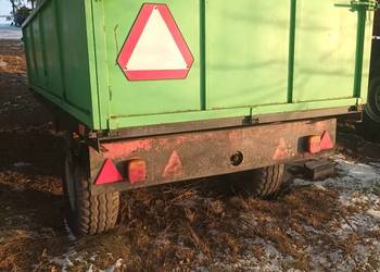 Przyczepa jednoosiowa rozrzutnik 3,5t