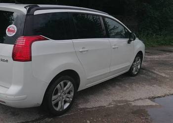 Sprzedam peugeot 5008