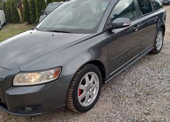 Sprzedam lub zamiana volvo v50 pakiet r d 2.0diesel Lift