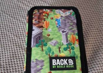 Piórnik potrójny trzykomorowy rozkładany Minecraft z wyposażeniem