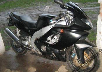 YAMAHA YZF 600 R THUNDERCAT 99 CAŁA NA CZĘŚCI