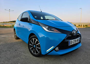 Toyota Aygo Toyota Aygo 1.0 Wave 2 fabryczny rozsuwany dach II (2014-)