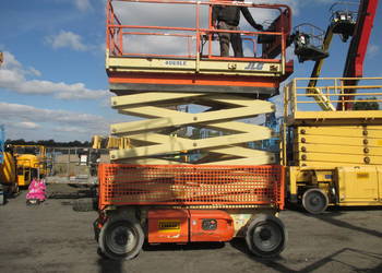 Podnośnik nożycowy zwyżka 14 m JLG 4069LE
