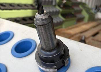 Oprawka SK40 z frezem Ø8 mm w komplecie - długość całkowita 100 mm