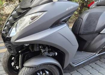 Rama z dokumentami Peugeot Metropolis 2019r