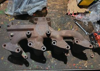 Kolektor wydechowy R520245 John deere 6230 6330 6430