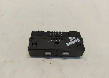 SKODA Enyaq 5LA iV85 Gniazdo USB 657035736A