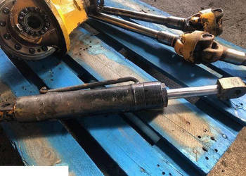 Jcb 3cx - Półoś Przednia