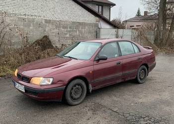 Toyota Carina 1.6 benzyna Klimatyzacja