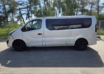 Sprzedam Opla Vivaro L2H1 klima