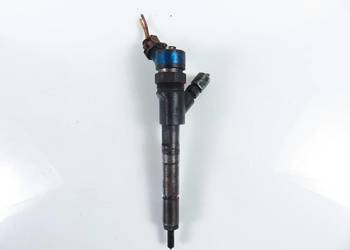 WTRYSKIWACZ TOYOTA YARIS I (P1) 1.4 D-4D 0445110085 2367033010