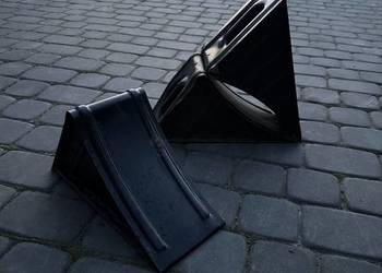 Kliny pod  koła metalowe szerokosc  160MM