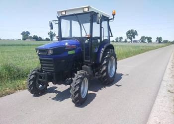 Ciągnik rolniczy FARMTRAC 6050 E 4 WD , cena z kabiną !
