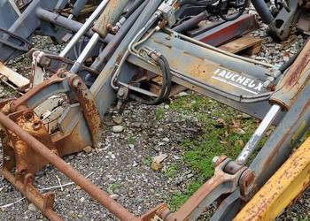 Ładowacz Tur Faucheux Renault 8514 New Holland TL100a