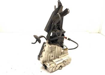 ZAMEK DRZWI LEWY TYŁ MERCEDES W245 Hatchback 1697302135 05-11