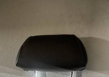 Zagłówek tylnej kanapy BMW e36