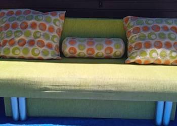 Kanapa wersalka sofa rozkładana z funkcją spania.