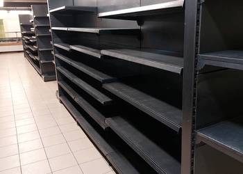 Regały sklepowe antracytowe - różne rodzaje