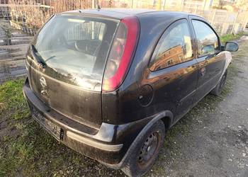 Opel Corsa C w całości lub na części