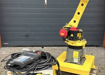 Robot FANUC M-10iA 10M mały