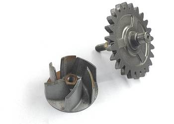 Walek Pompy Wody Wirnik  Suzuki Rmz 450 Rok 5-8